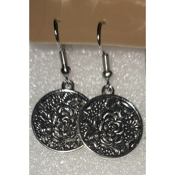 New 6 Pair of Coordinated Earrings - Picture 4 of 6